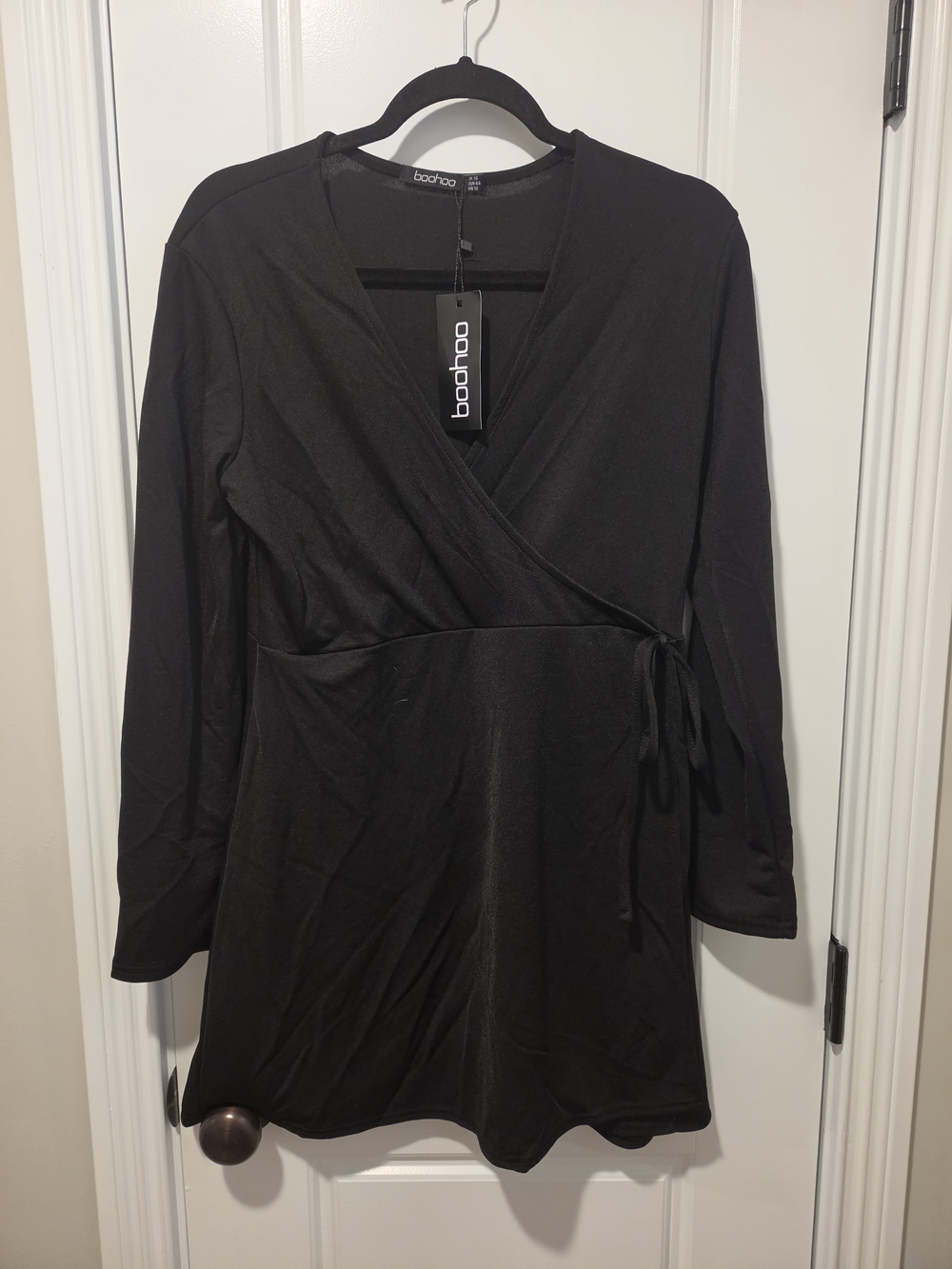 NWT boohoo Black Wrap-Front Long Sleeve Dress Size 12